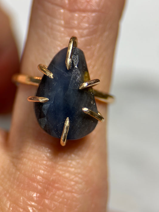 Athena Ring Blue Sapphire